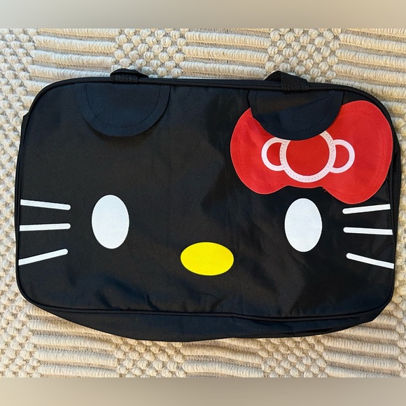 Hello Kitty Duffel Bag 20x12” NEW-Please Specify The Color You Would Like!🩷 - Picture 8 of 10